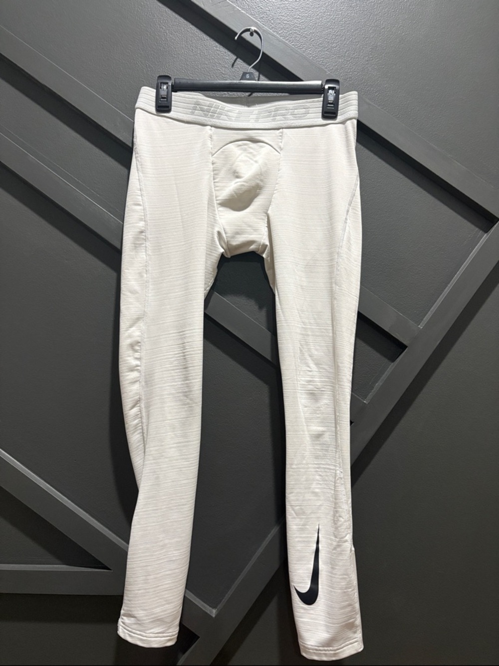Nike Men’s White Thermal Base Layer Tights with Swoosh